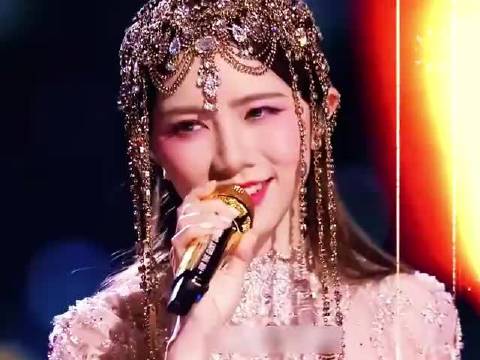153场全球巡演，24亿美元票房背后，邓紫棋的每一场演出，不是在炫技，是在拼命     