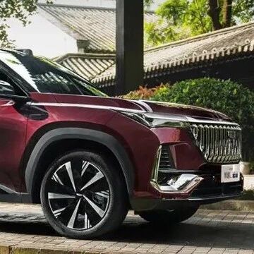 燃油/混动双动力，紧凑SUV，全新第四代博越L下周上市！