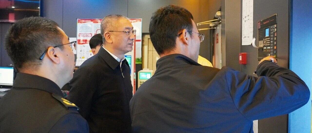 曾宇凡调研黎明街道人员密集场所