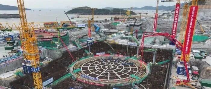 五家民企一张桌 看投资往哪走、信心从哪来 五家民企一张桌 看投资往哪走、信心从哪来