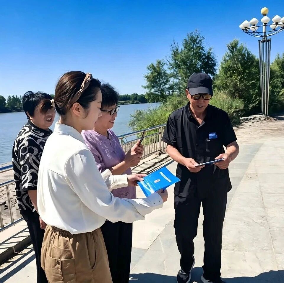 【新时代文明实践】把低碳环保理念“种”进百姓日常 【新时代文明实践】把低碳环保理念“种”进百姓日常
