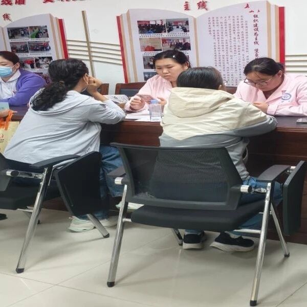 【我为群众办实事】惠民筛查进社区 贴心服务暖民心 【我为群众办实事】惠民筛查进社区 贴心服务暖民心