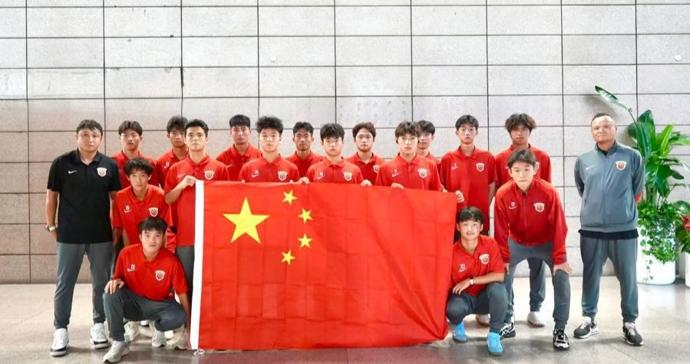 观察：前有健力宝后有犀旺队，中国足球青少年为何前赴后继 “整建制留洋”？