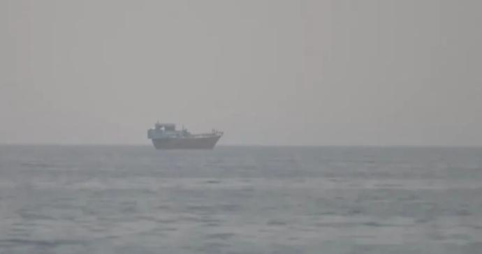 霍尔木兹海峡,通航量大幅下降 霍尔木兹海峡,通航量大幅下降