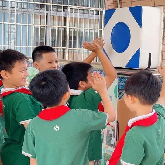 玉州区第五实验小学以微运动提升大课间活力 玉州区第五实验小学以微运动提升大课间活力