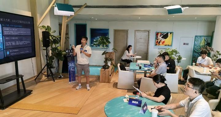 高水平建设松江大学城科创源|科创训练营打造人才培育“涡轮引擎” 高水平建设松江大学城科创源|科创训练营打造人才培育“涡轮引擎”