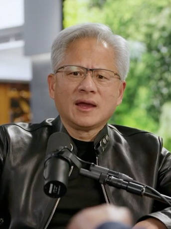 “我爱辛顿，但我恨他的预测”，黄仁勋驳斥辛顿：说AI有10%概率毁灭人类毫无科学依据