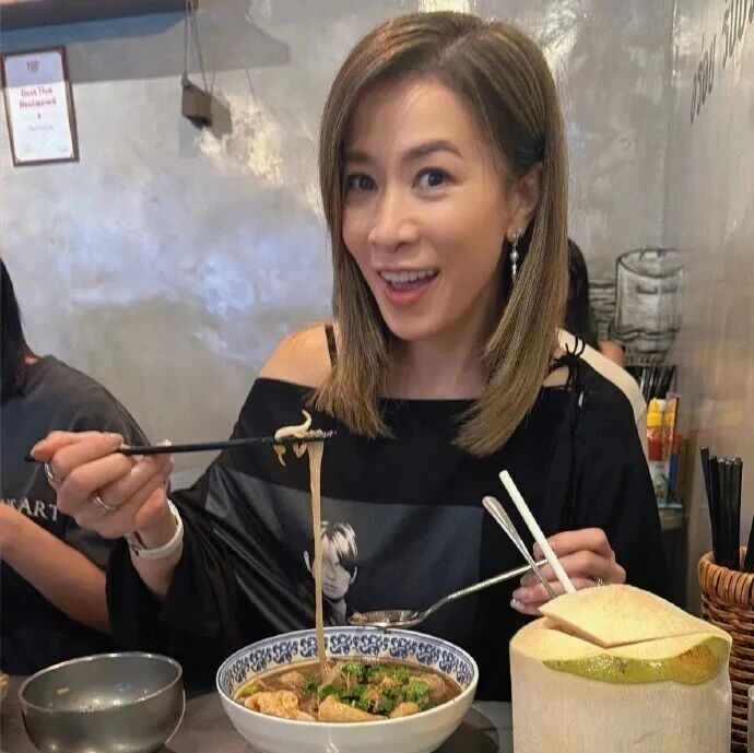 佘诗曼食物中毒　体重跌破90斤
