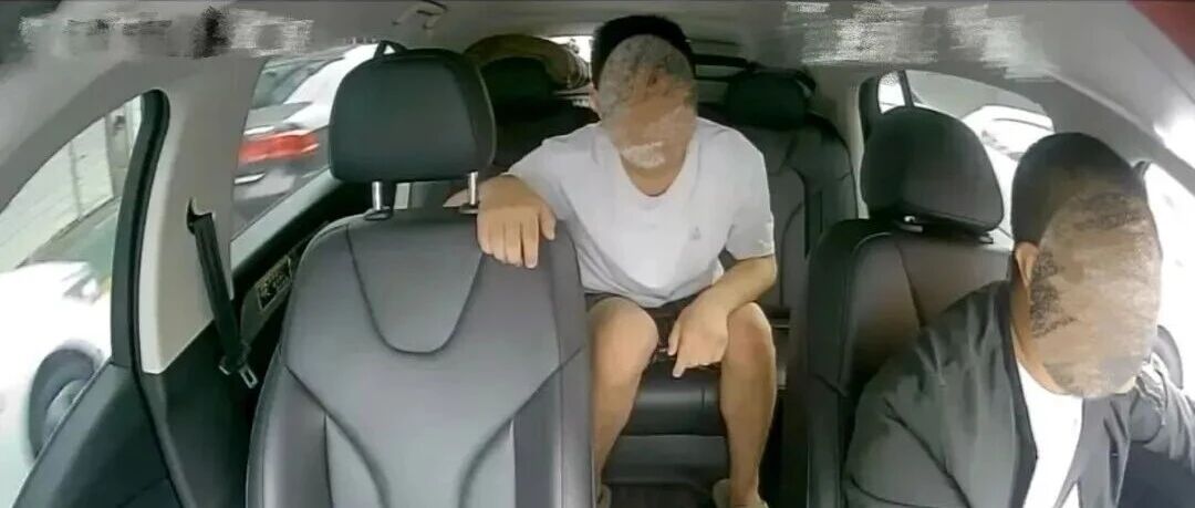 成都一男子刚出拘留所，假借出租车司机手机打电话，将手机盗走，2小时后再被行政拘留，公安提醒