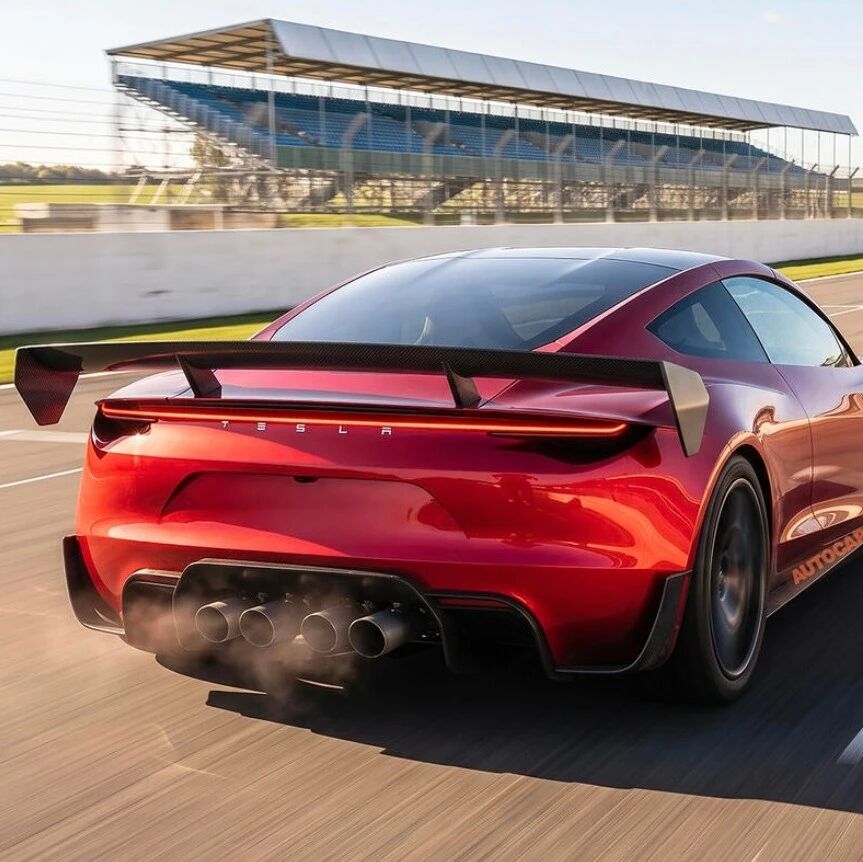 马斯克确认：新款 Roadster 发布活动推迟、提供试驾！