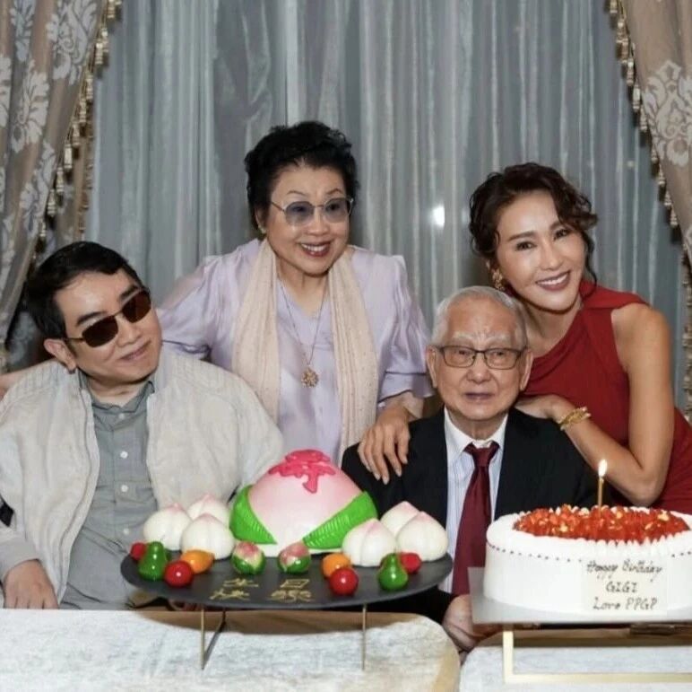 黎姿55岁生日晒全家福　视身边人健康为最好礼物