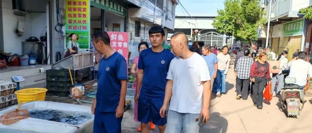 国庆 “不打烊” 劝导护畅通!力角镇织密假期道路交通安全网 国庆 “不打烊” 劝导护畅通!力角镇织密假期道路交通安全网