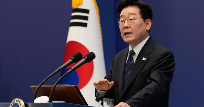 韩国银行接连遭黑客攻击,李在明:疑有AI参与 韩国银行接连遭黑客攻击,李在明:疑有AI参与