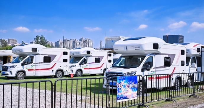 音乐、房车、市集一站集齐，一场嘉年华看桃浦如何激活城市文旅新地标
