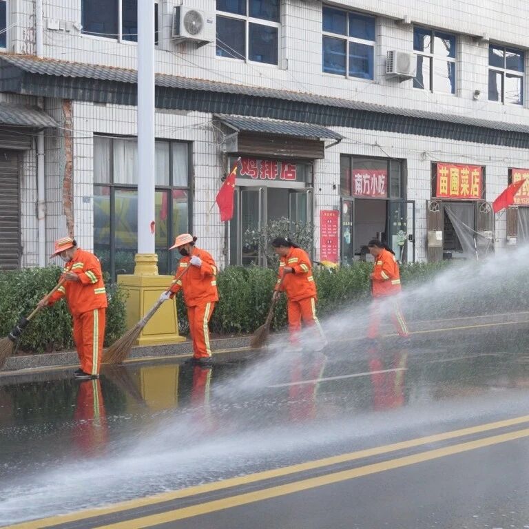 国庆在岗护平安 ——我县多部门全力保障国庆假期有序运行 国庆在岗护平安 ——我县多部门全力保障国庆假期有序运行