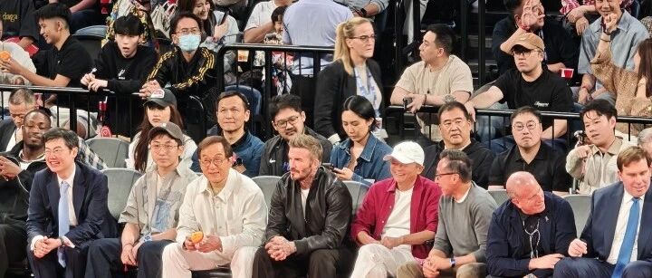 马云、蔡崇信、成龙、贝克汉姆现身NBA中国赛！一场赛事背后，阿里在赌88VIP和AI的长期价值