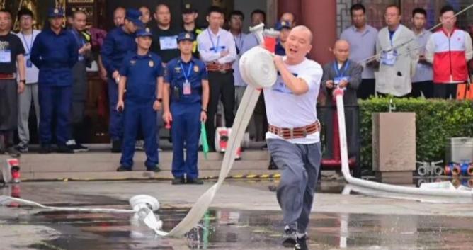 上海市宗教活动场所消防业务技能比武竞赛成功举办 上海市宗教活动场所消防业务技能比武竞赛成功举办