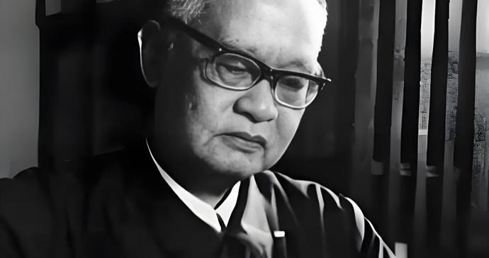 西坡：龙虫并雕