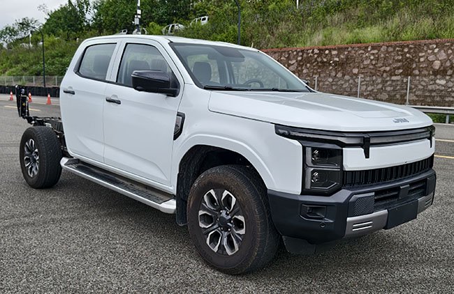 江西五十铃货车底盘申报：3.0T柴油155kW 牵引2950kg