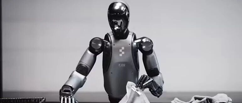 【国际动态】黄仁勋焦虑 AI 需求降温，曝英伟达拟再投 10 亿美元加码人形机器人企业 Figure