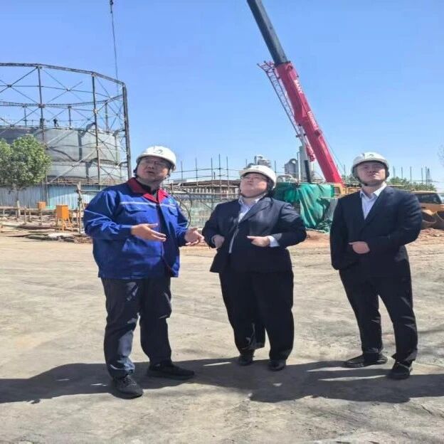 党建领航暖乡夜 挎包金融润民生 党建领航暖乡夜 挎包金融润民生
