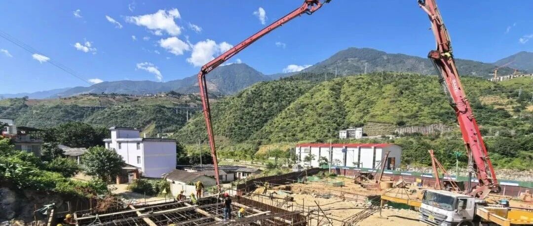 新进展!怒江中交同心桥东岸锚碇基础浇筑完成 新进展!怒江中交同心桥东岸锚碇基础浇筑完成