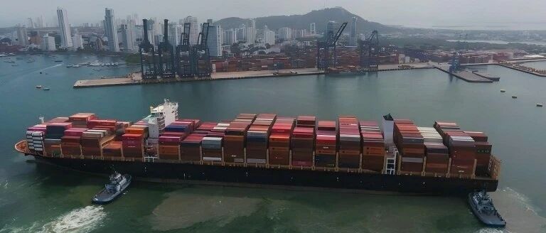 突发！赫伯罗特证实“ESPIRITO SANTO EXPRESS”轮发生火灾 | 航运界