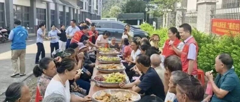 敬老爱老暖重阳 我县各乡镇开展多彩活动 敬老爱老暖重阳 我县各乡镇开展多彩活动