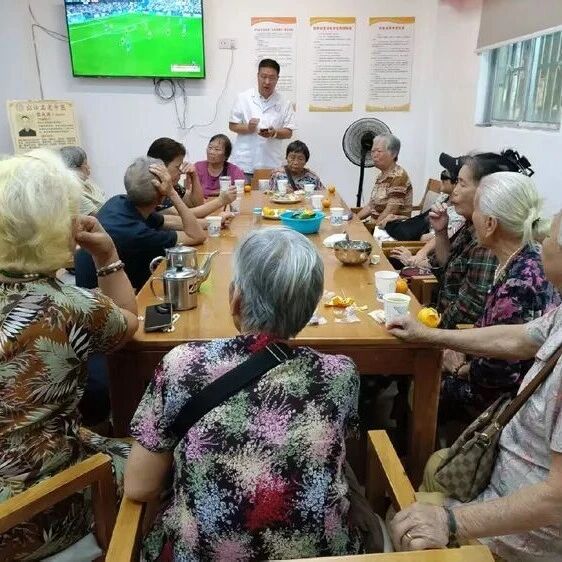 情暖重阳传孝道 多彩活动暖夕阳——府城街道开展重阳节系列敬老爱老主题活动 情暖重阳传孝道 多彩活动暖夕阳——府城街道开展重阳节系列敬老爱老主题活动