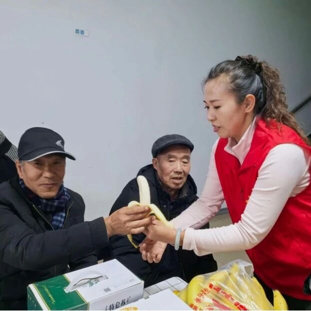【网络中国节·重阳节】新兴街道新兴社区开展重阳节敬老志愿服务活动:情暖九九重阳节 爱心慰问养老院 【网络中国节·重阳节】新兴街道新兴社区开展重阳节敬老志愿服务活动:情暖九九重阳节 爱心慰问养老院