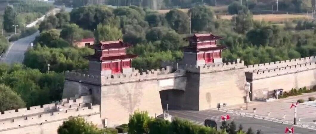 右玉：秋意染层林 绿海皆成诗