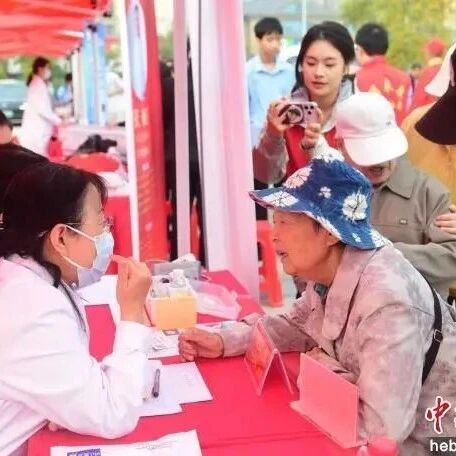 河北沧州：敬老月 惠老服务“打包”送达