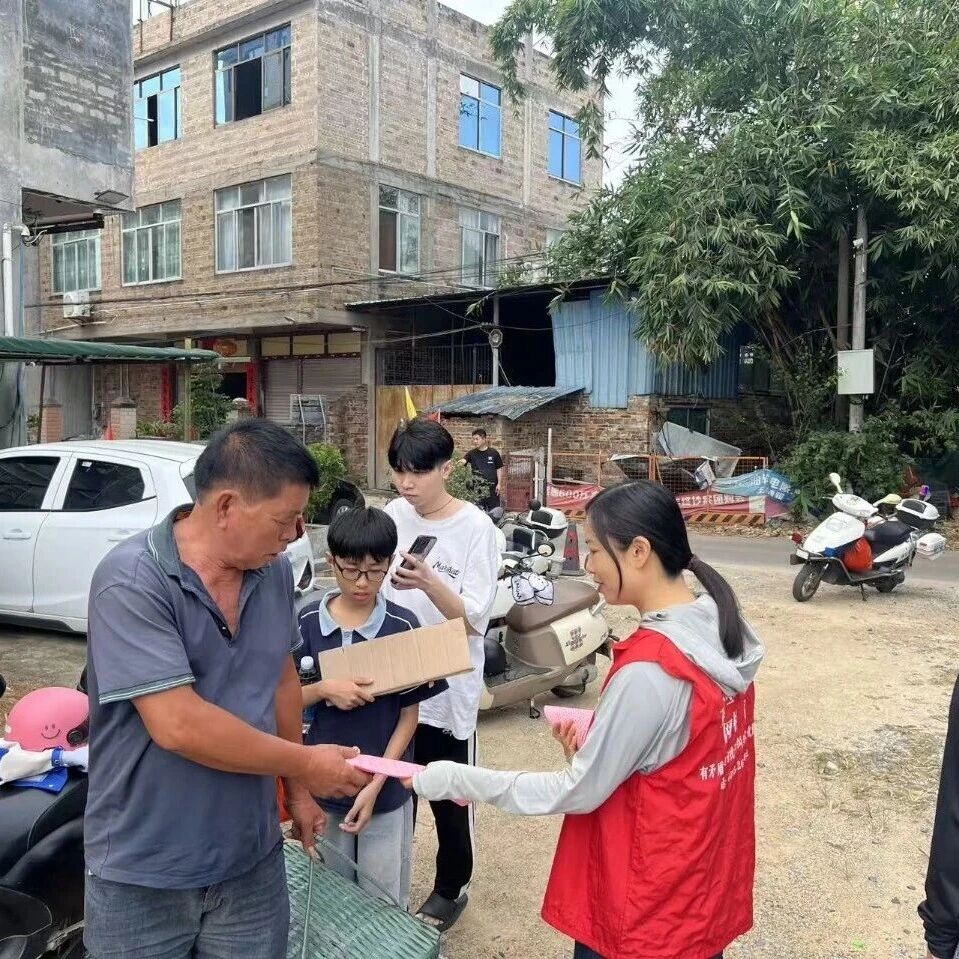 名山街道抓实森林防火管控,筑牢山林安全防线 名山街道抓实森林防火管控,筑牢山林安全防线