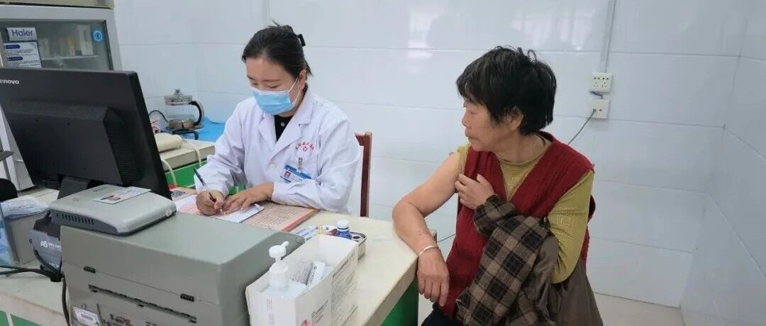 暖心惠民!流感疫苗已开打!登封农村地区“一老一小”免费接种 暖心惠民!流感疫苗已开打!登封农村地区“一老一小”免费接种