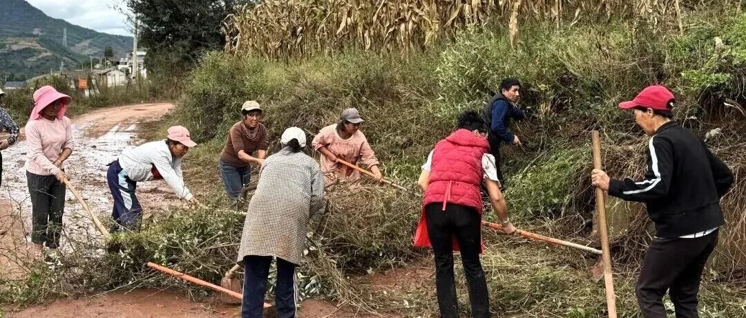 生活里的永平味道丨北斗乡：清障养护保畅通 护航秋收生产