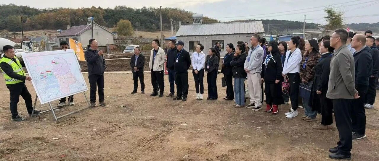 走进灾后重建一线  淬炼干部实干担当——我区乡科级领导干部暨乡科级副职干部任职进修班开展灾后重建专题现场教学
