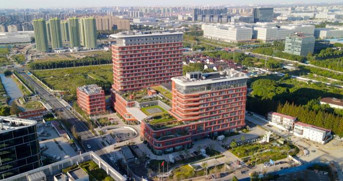 直击上海市胸科医院浦东院区启用首日：地铁上盖直达门诊，有病区已住满