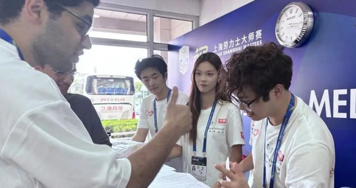 714名“小青凝”护航2026上海劳力士大师赛,这个秋天因他们而温暖 714名“小青凝”护航2026上海劳力士大师赛,这个秋天因他们而温暖