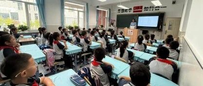 【部门动态】区市场局开展校园食品安全宣传周活动