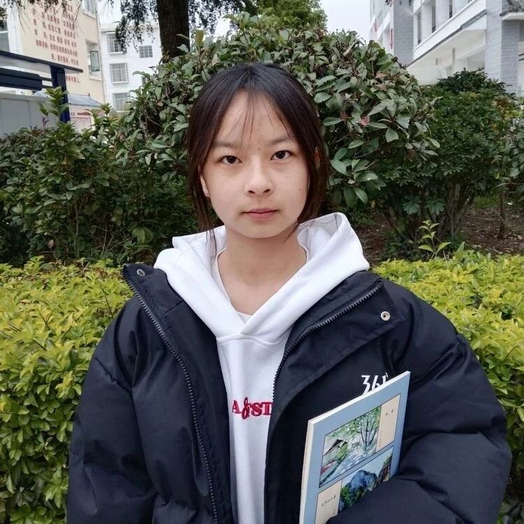 【校园之声】珍藏童年 【校园之声】珍藏童年