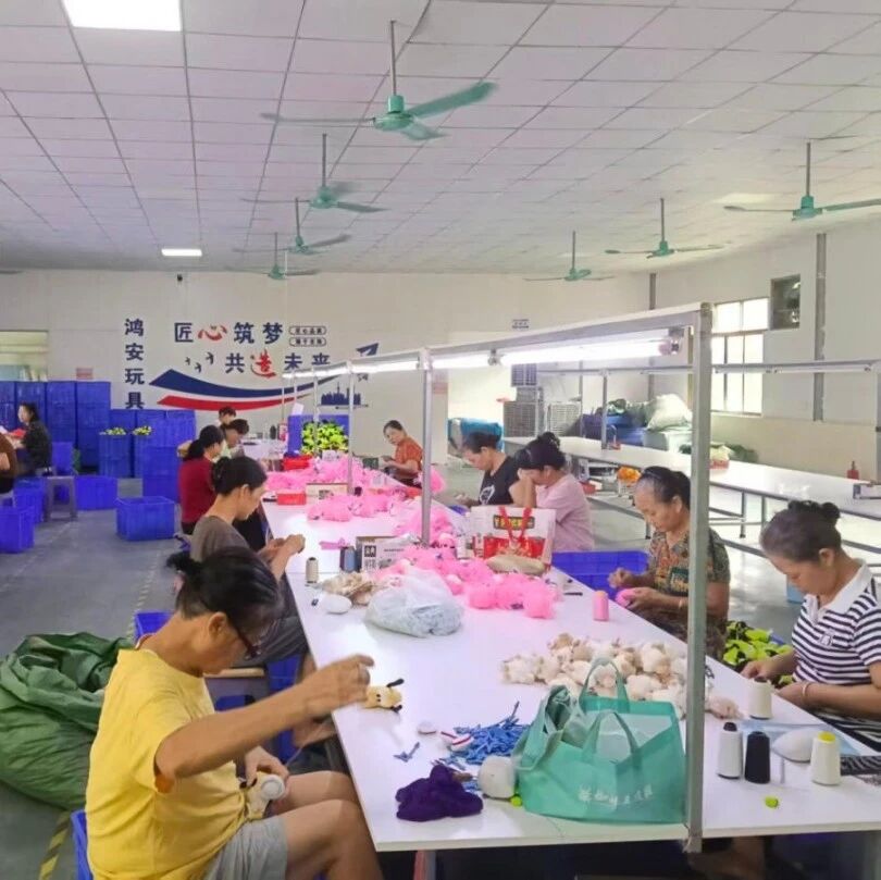 银发工坊落地安石镇 老有所为促增收