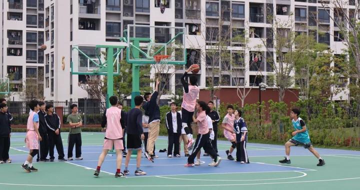 2030年建成教育强区,人工智能教育培育校将达100所……浦东新区教育发展“十五五”规划发布 2030年建成教育强区,人工智能教育培育校将达100所……浦东新区教育发展“十五五”规划发布