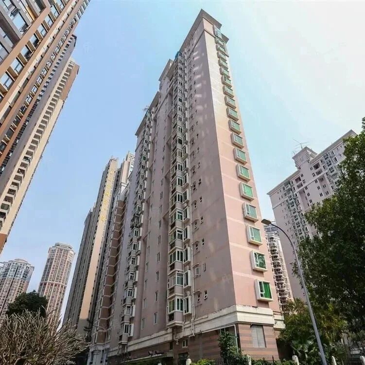 深圳福田石厦泰美园二手房出售信息 双地铁口石厦学校旁品质花园大宅