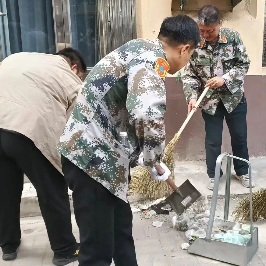 【文明实践在古塔】保安街道保安社区 | 联合锦州市国动办开展环境卫生清扫活动 【文明实践在古塔】保安街道保安社区 | 联合锦州市国动办开展环境卫生清扫活动
