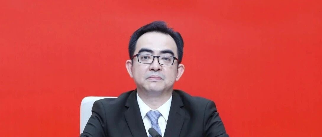 龙岩市委原副书记杨溢履新 龙岩市委原副书记杨溢履新