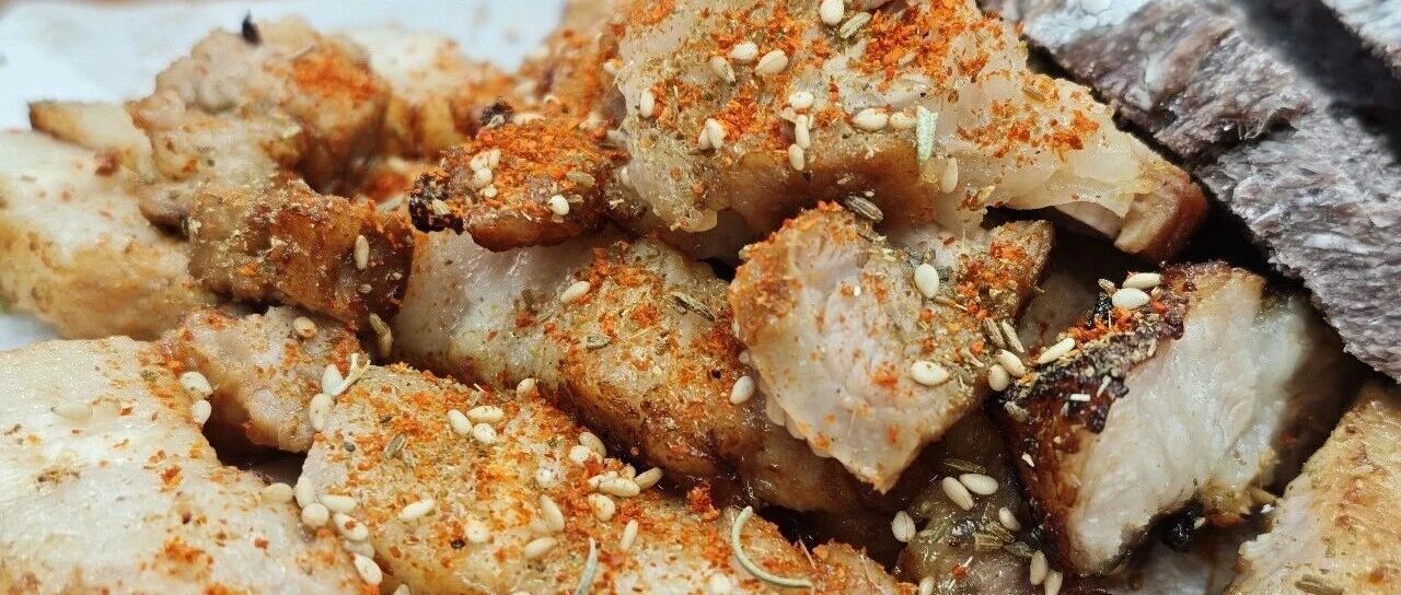 封味丨滋滋冒油！这口焦香烤肉越吃越上头