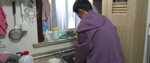 “认识两天就结婚,不到俩月离婚,连手都没牵过”,63岁智力障碍女子被前夫分走130万元拆迁款,家属怀疑蓄谋骗钱 “认识两天就结婚,不到俩月离婚,连手都没牵过”,63岁智力障碍女子被前夫分走130万元拆迁款,家属怀疑蓄谋骗钱