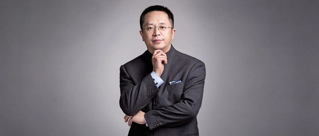 周鸿祎谈DeepSeek开源:企业要有自己的“主权AI” 周鸿祎谈DeepSeek开源:企业要有自己的“主权AI”