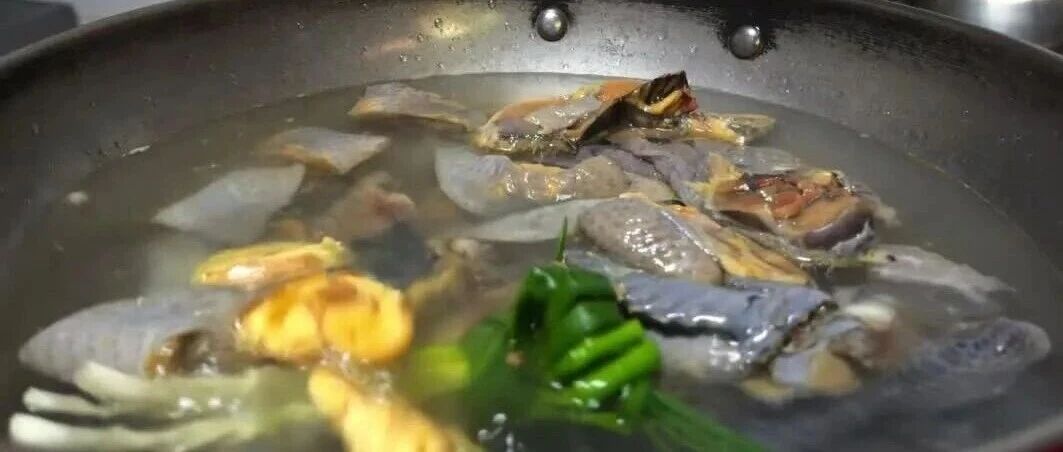 你好！麻栗坡 | 润燥进补！一碗桂圆炖鸡暖深秋