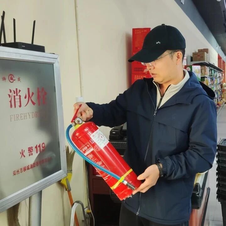 【安全生产】照镜镇：筑牢“九小场所”防火墙 守护秋冬消防安全